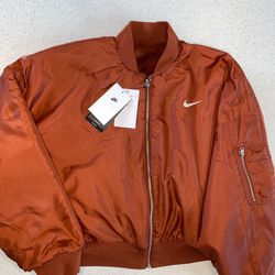 Nike Air  Women’s Bomber Jacket Loose Fit Reversible Size L