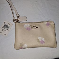 Wristlet Hand Bag