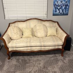 Antique Couch With Four Pillows. Price Isn’t Firm