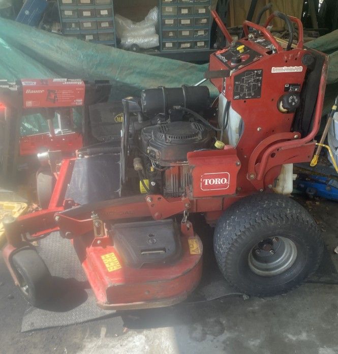 52 Inch Torro Grand stand Mower