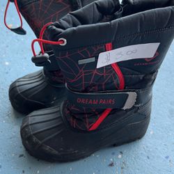 Spider-Man Boy Snow boots Size 13