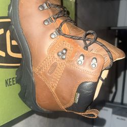 Keen Waterproof Hiking Boots 