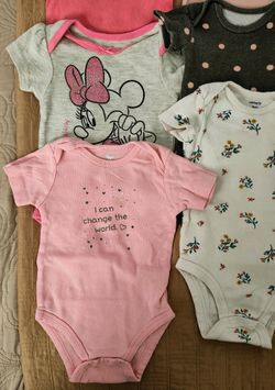 Baby girl clothes size 6 to 9 months. Fontana pickup.