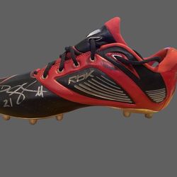 Sign Reebok cleats