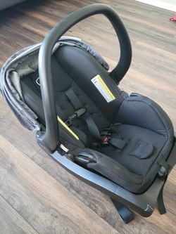 Infant Evenflo Car Seat