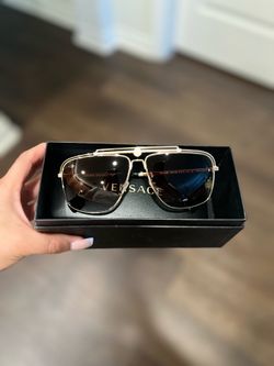 Eye wear