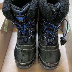 Boys' Waterproof Snow Boots  Size4