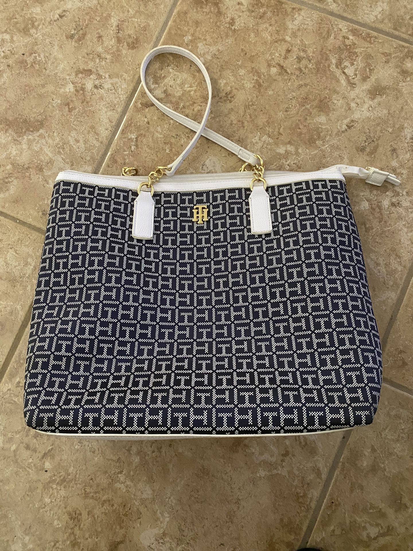 Tommy Hilfiger Navy Blue & White Purse