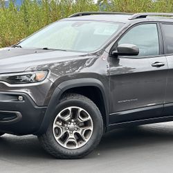 2020 Jeep Cherokee