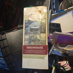 Wilson & Fisher Greenhouse 50x27x12