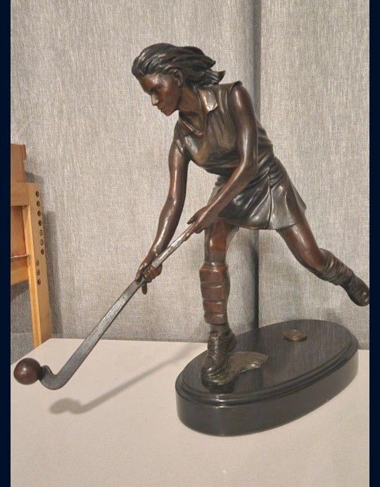 Real Bronze Statue
