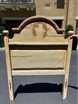 Custom Taylor Bowen Girls Twin Bed