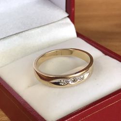 14k Gold Ring With Diamonds Wedding Band 