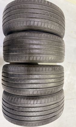 Good Year Eagle Touring 275/40/22