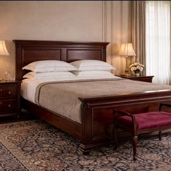 Queen Bedroom Set – Bed + 2 Nightstands + Dresser w/ Mirror