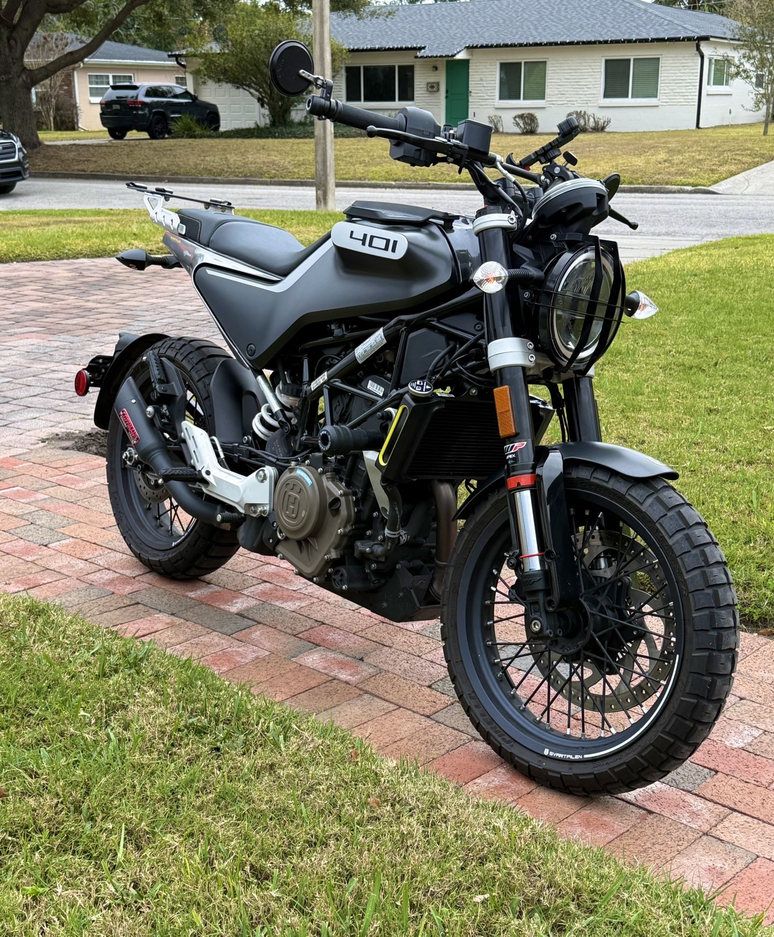 2021 Husqvarna Svartpilen 401