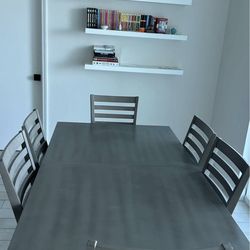 City Furniture Dining table set - extension + chairs