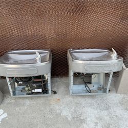 Double Drinking Water Fountain