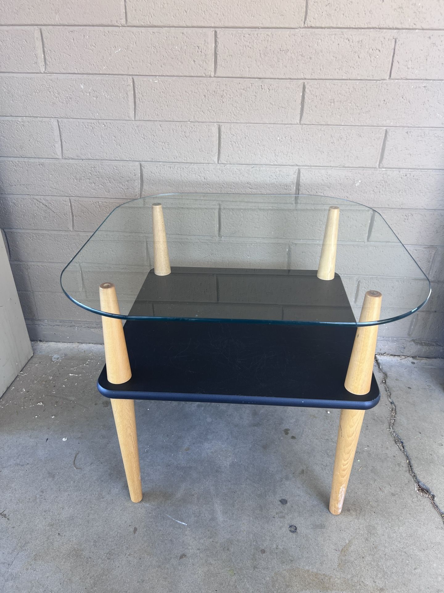 Mid century Modern End Table