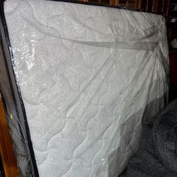 Free Queen Mattress 