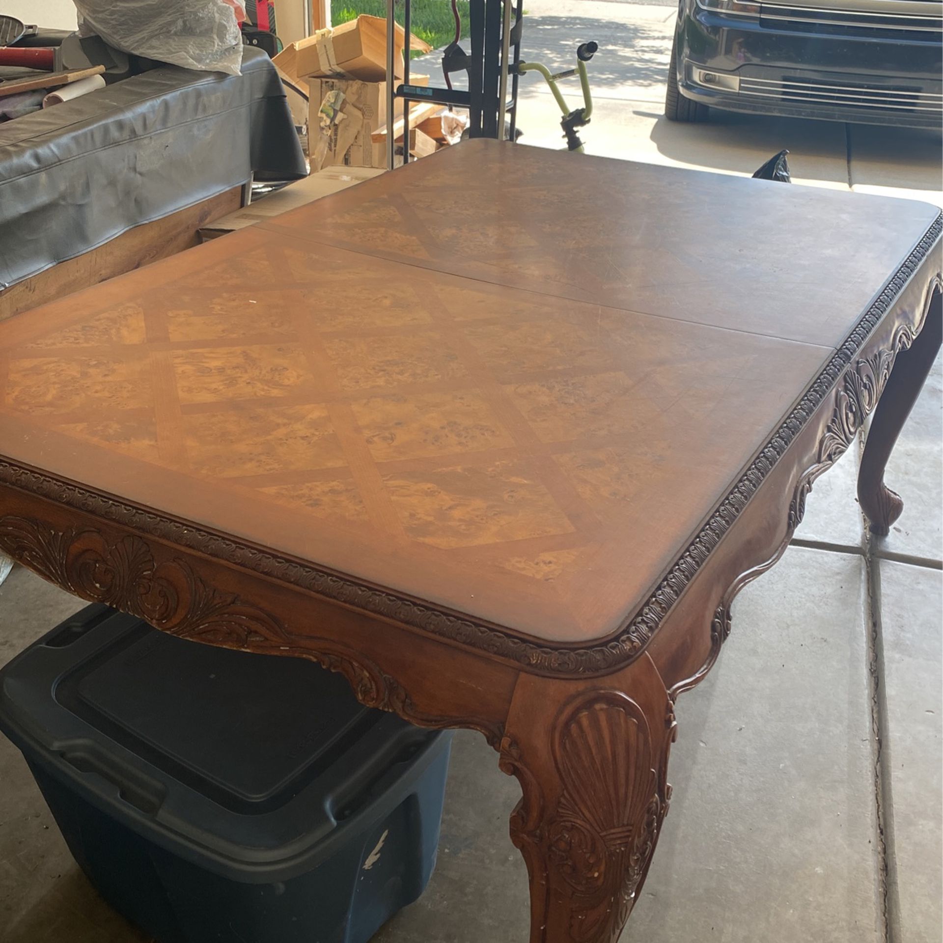 Dining Table For Sell 