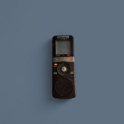Olympus Digital Voice Recorder Vin -7200