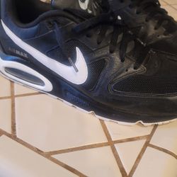 Men Nike Airmax Worn Twice Size 13
