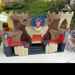 Role Play Castle With Accessories 