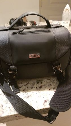 Nikon D3300 camera W/case