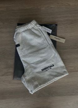Oatmeal white Essentials shorts