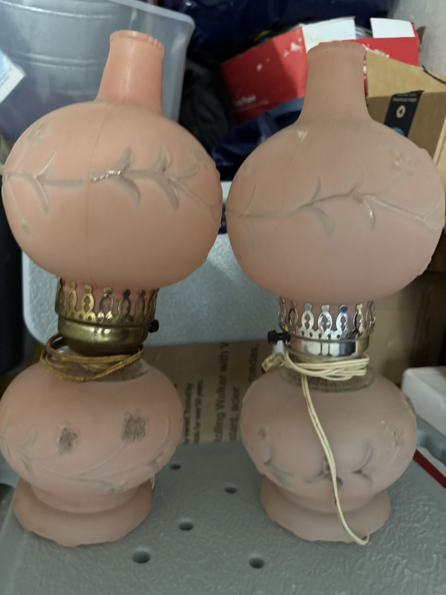 Antique Looking Light Bulb Lamps