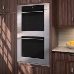 New In Box Stainless Steel Wolf 30 Inch Double Oven 