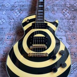 Zakk Wylde Les Paul Custom Bullseye and Gibson Hardshell Case 