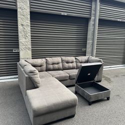 L-Shape Sectional Couch (FREE DELIVERY)