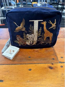 Elizabeth Scarlett London Safari Alphabet Wash Bag, Letter “J”