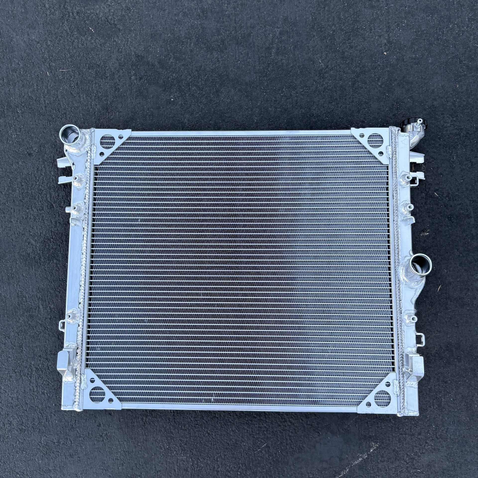 3Row Aluminum Radiator 2007-2018 Jeep Wrangler Wrangler JK Sport 3.6 3.8L V6
