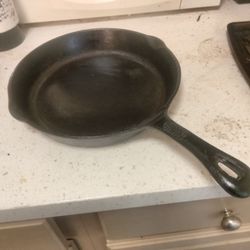 10 1/2 Inch Cast Iron Frying Pan North Portland
