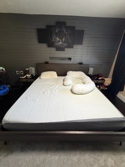 King size bed frame + mattress