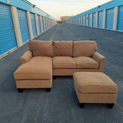 Modern Sectional Couch Small With Ottoman , Very Nice And Clean 