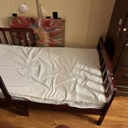  Free Toddler Bed 
