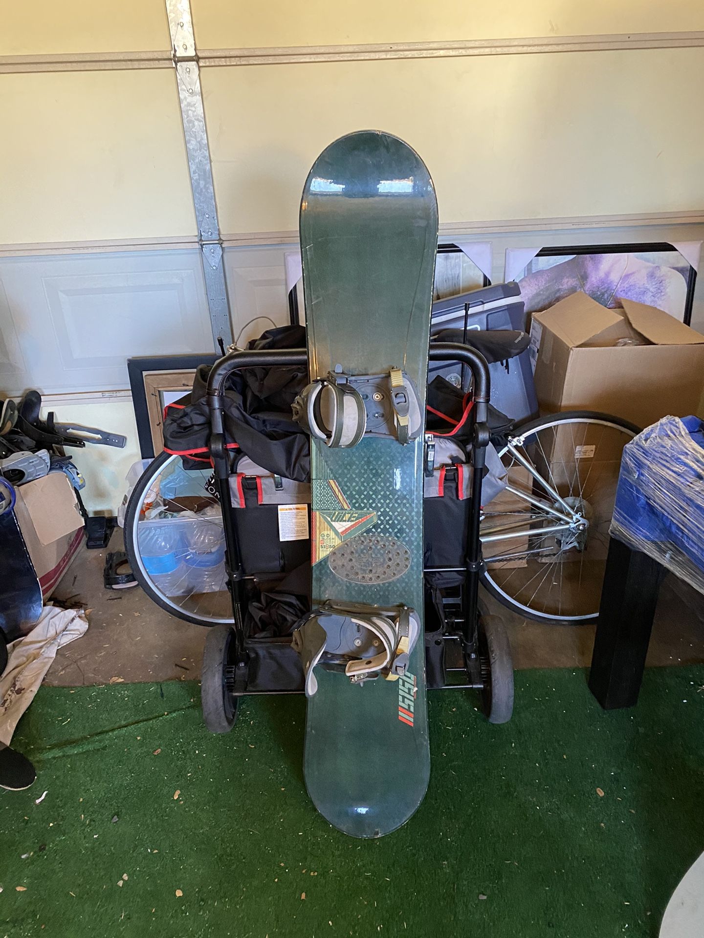 Snowboard