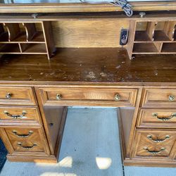 Roll Up Desk