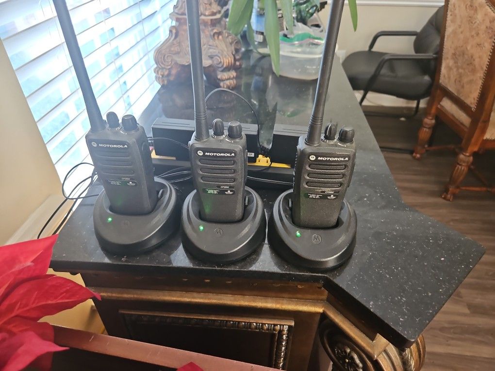 Motorola Jobsite Radios