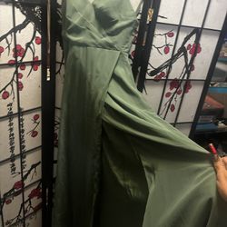 Formal /bridesmaid Elegant Dresses