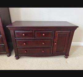 Cherry Wood Dresser with Drawers and Cabinet