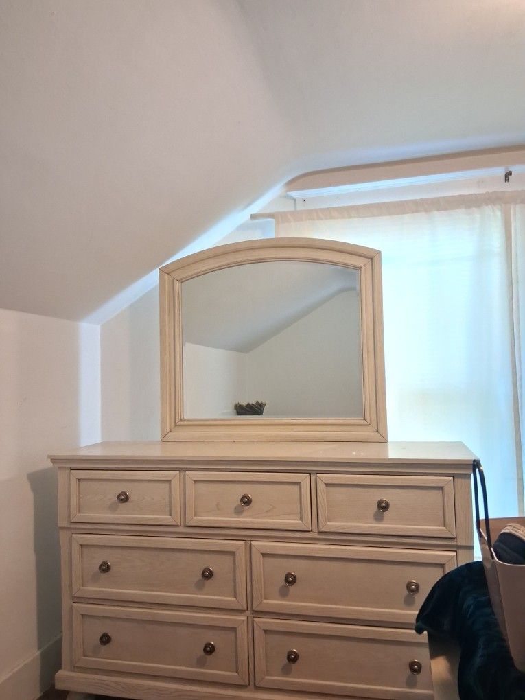 7 Door Dresser With Large Mirror 🪞 Light Beige Color With Bed And Bed Frame