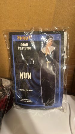 Costume
