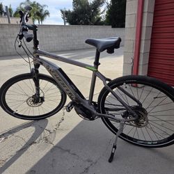 Giant E3 E-bike 