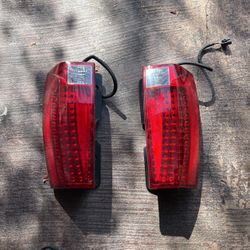 2011 Cadillac Escaladeh Tail Lights lol