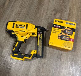 Brand New stapple gun and battery